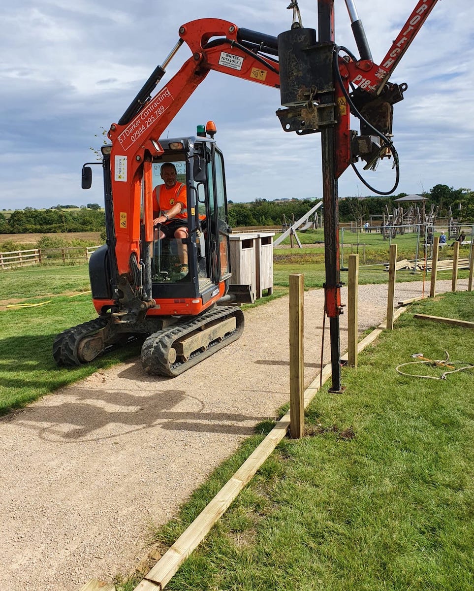 commercial fencing